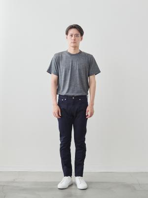 モデル 181cm 71kg サイズ L