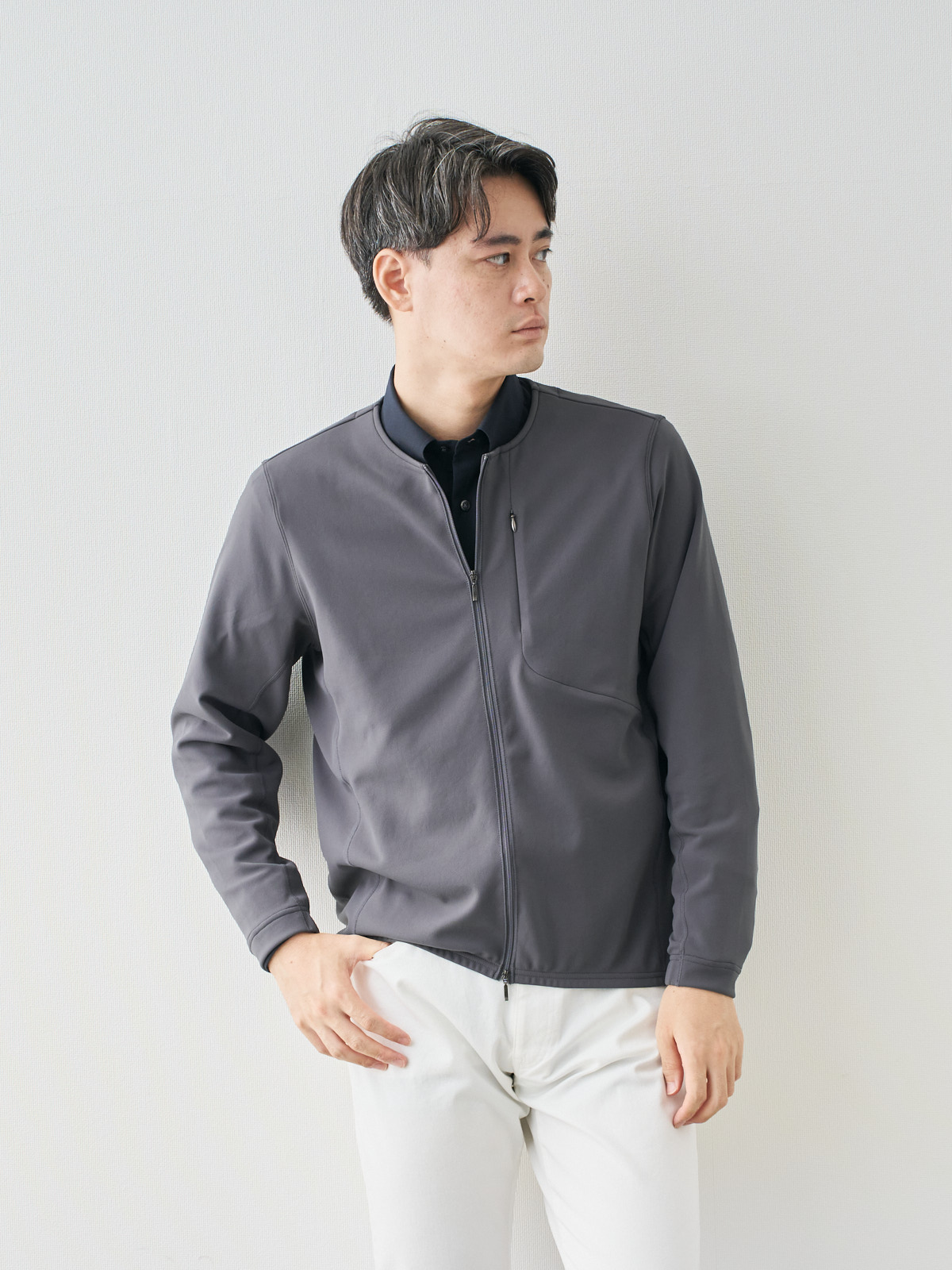 モデル 181cm 71kg ウエスト82cm サイズ L