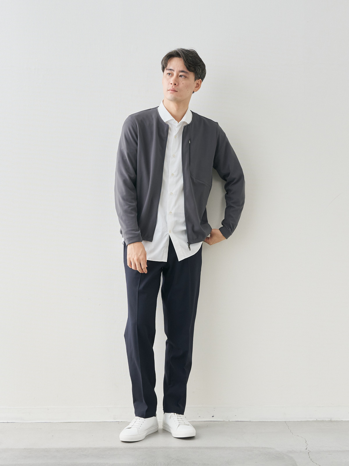 モデル 181cm 71kg ウエスト82cm サイズ L