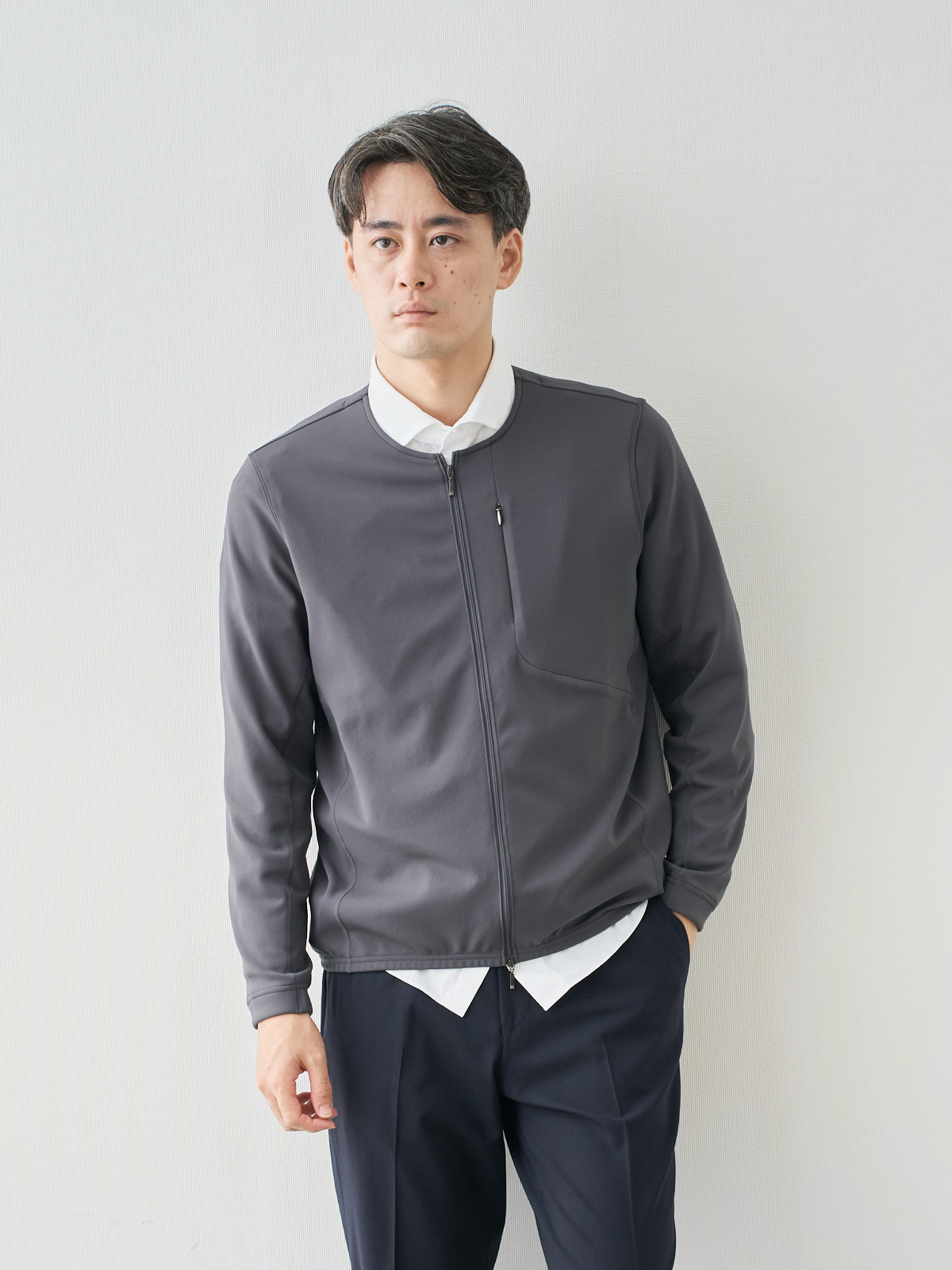 モデル 181cm 71kg ウエスト82cm サイズ L
