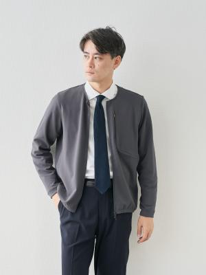 モデル 181cm 71kg ウエスト82cm サイズ L