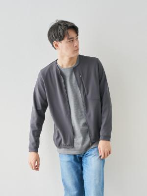 モデル 181cm 71kg ウエスト82cm サイズ L