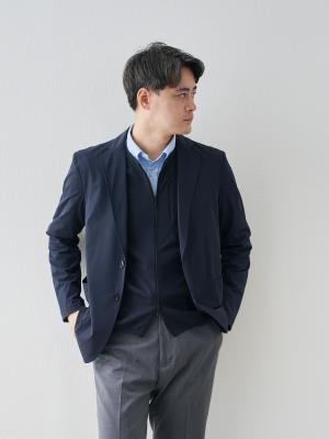 モデル 181cm 71kg ウエスト82cm サイズ L