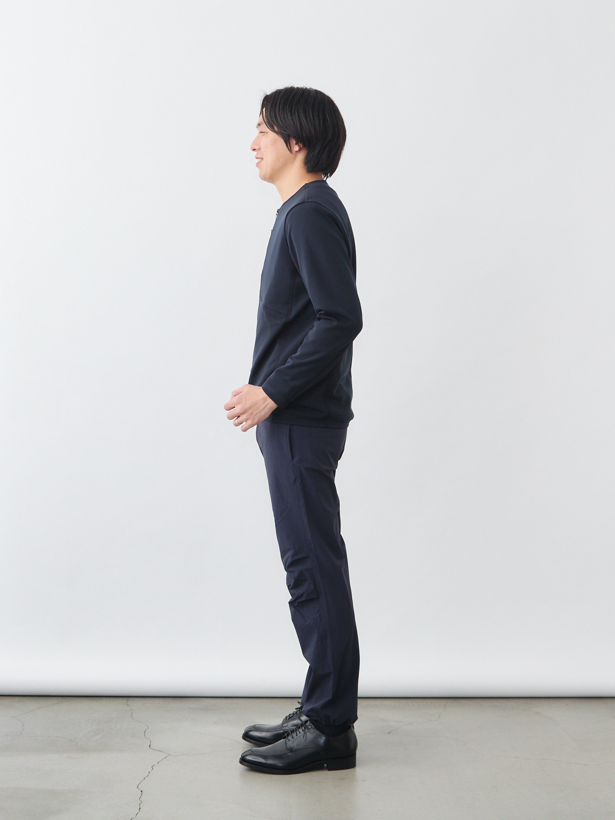 モデル 173cm 64kg サイズ M カラー:ブラック