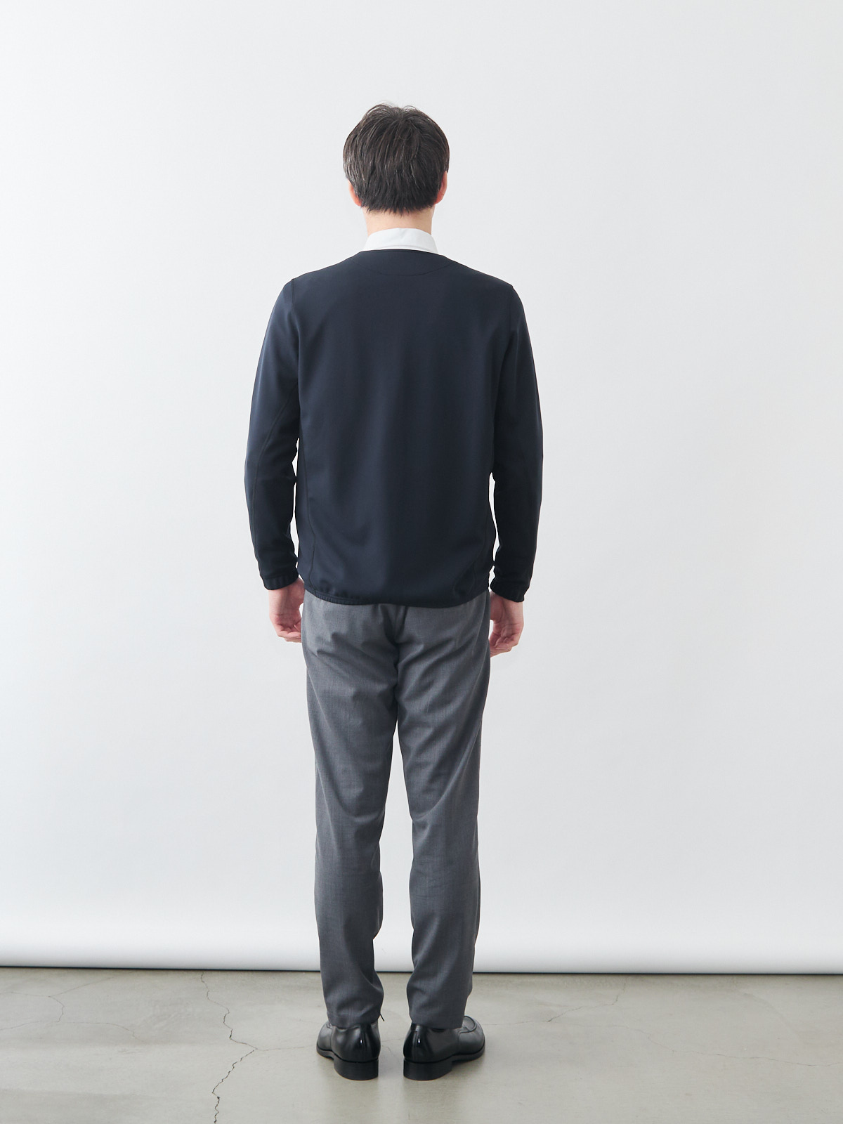 モデル 181cm 71kg ウエスト82cm サイズ L カラー:ブラック
