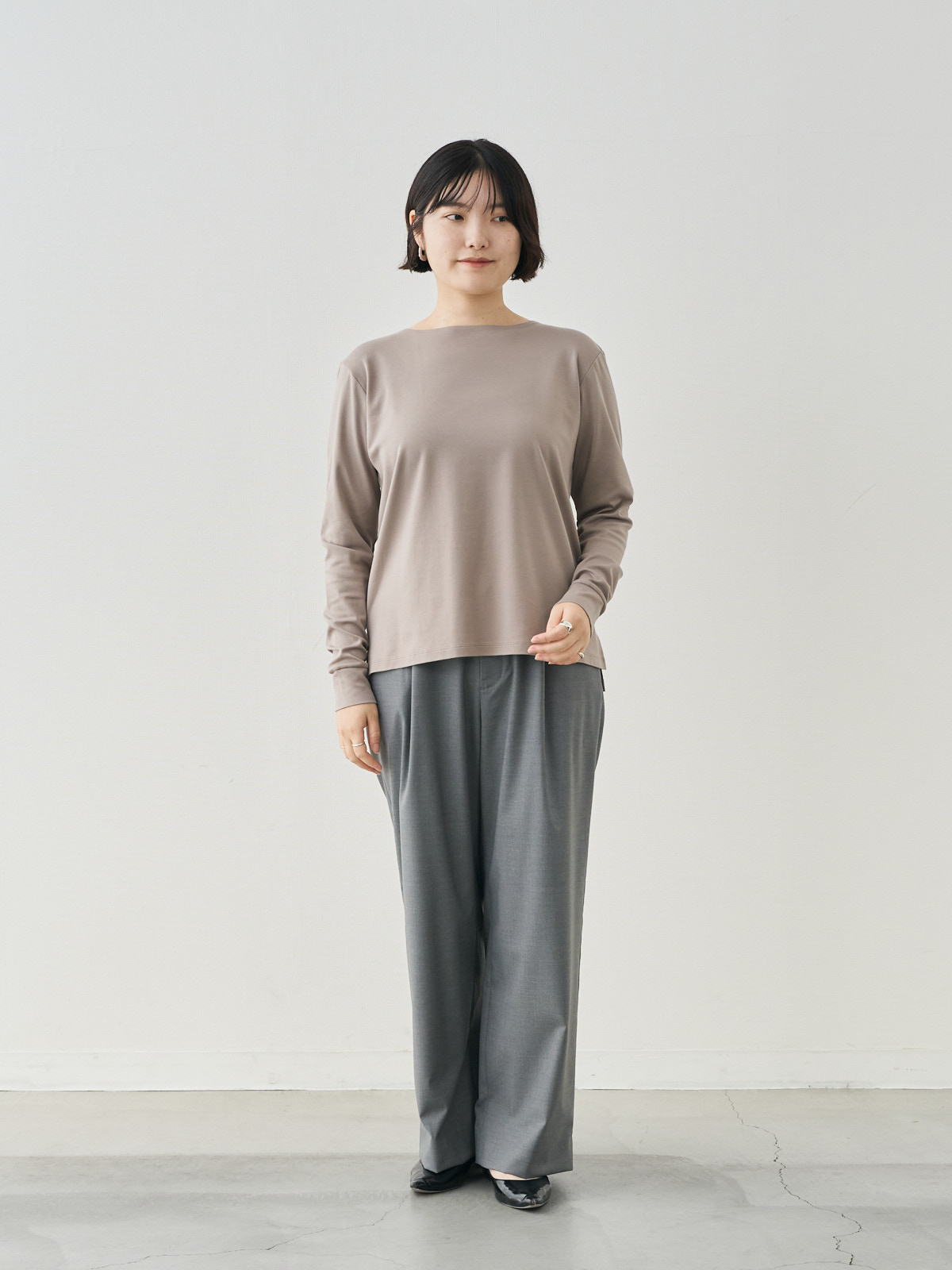 モデル 164cm サイズ 40