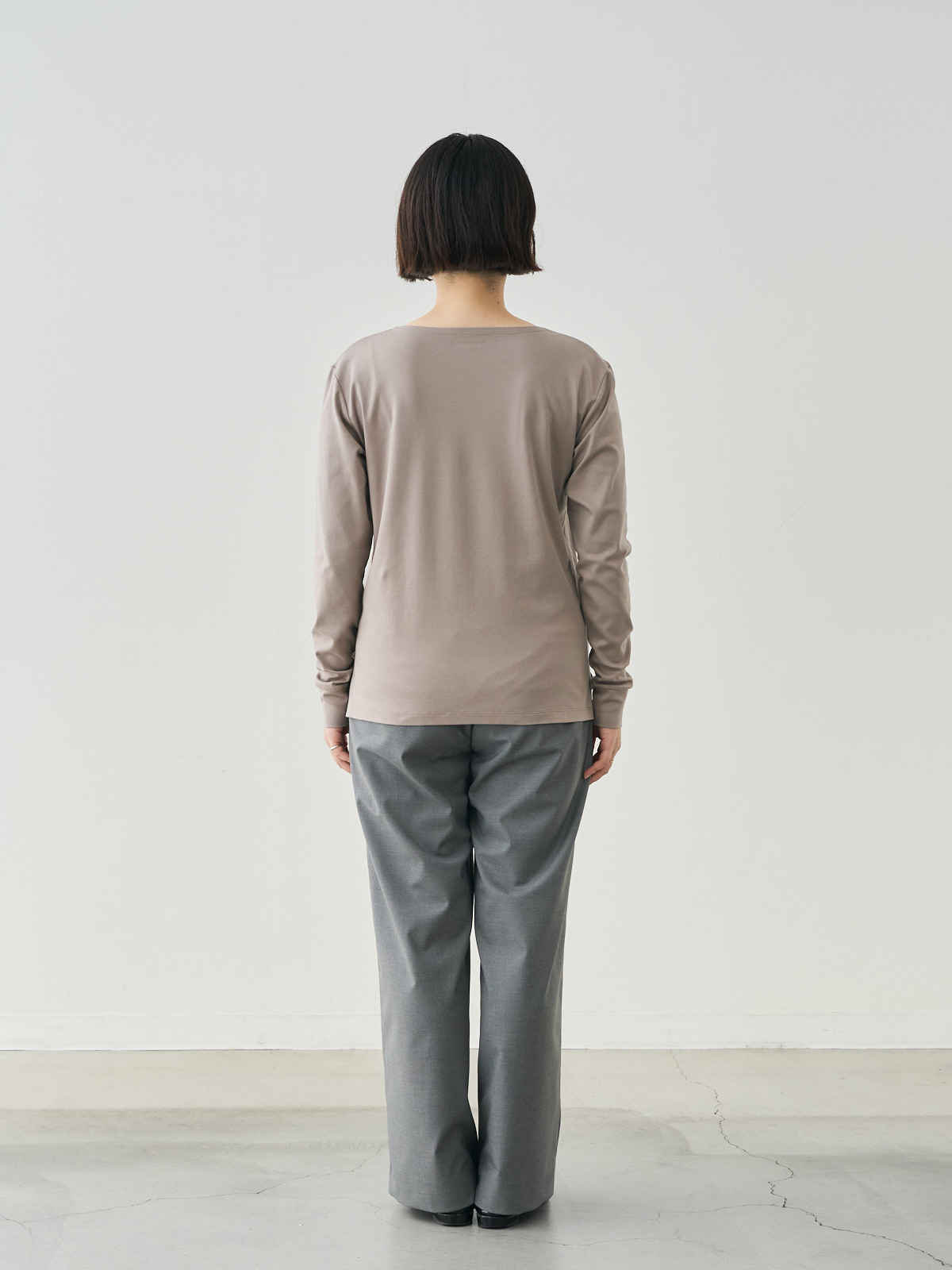 モデル 164cm サイズ 40