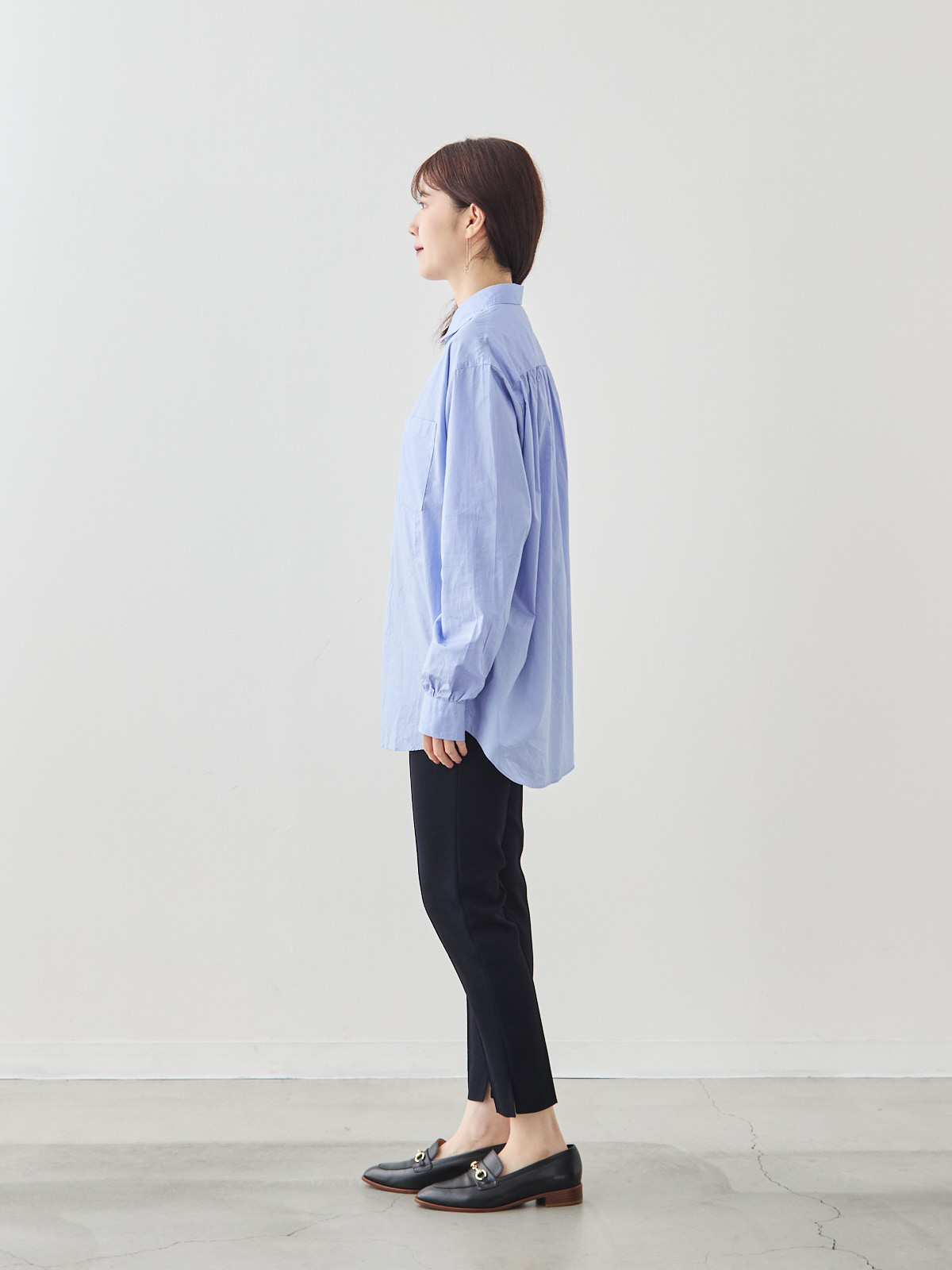 クラフトマンギャザーシャツ/サックス モデル 171cm サイズ フリー