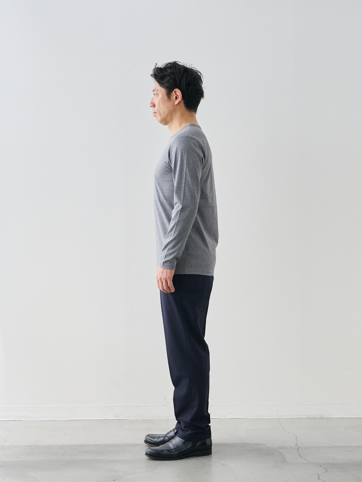 モデル 171cm 70kg ウエスト85cm サイズ M