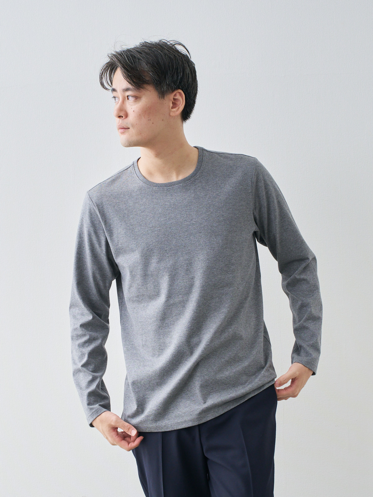 モデル 181cm 71kg ウエスト82cm サイズ L