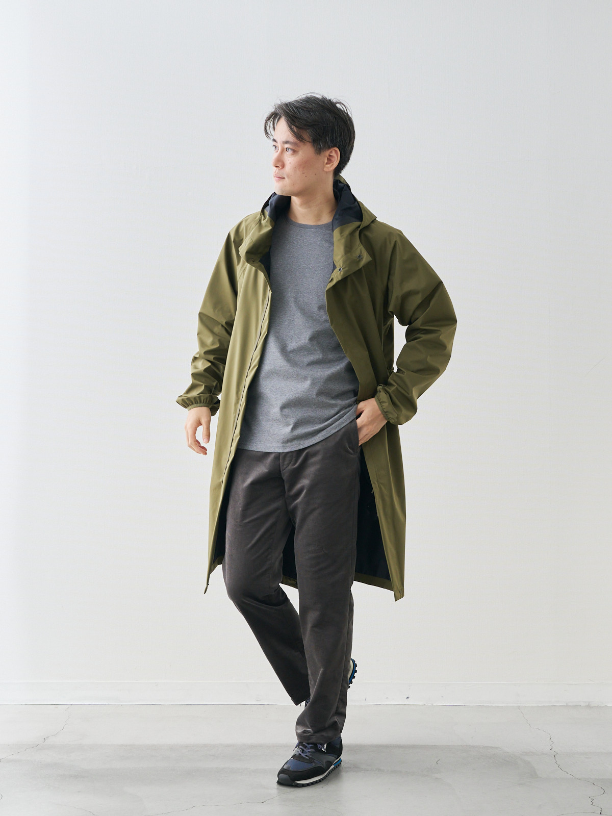 モデル 181cm 71kg ウエスト82cm サイズ L