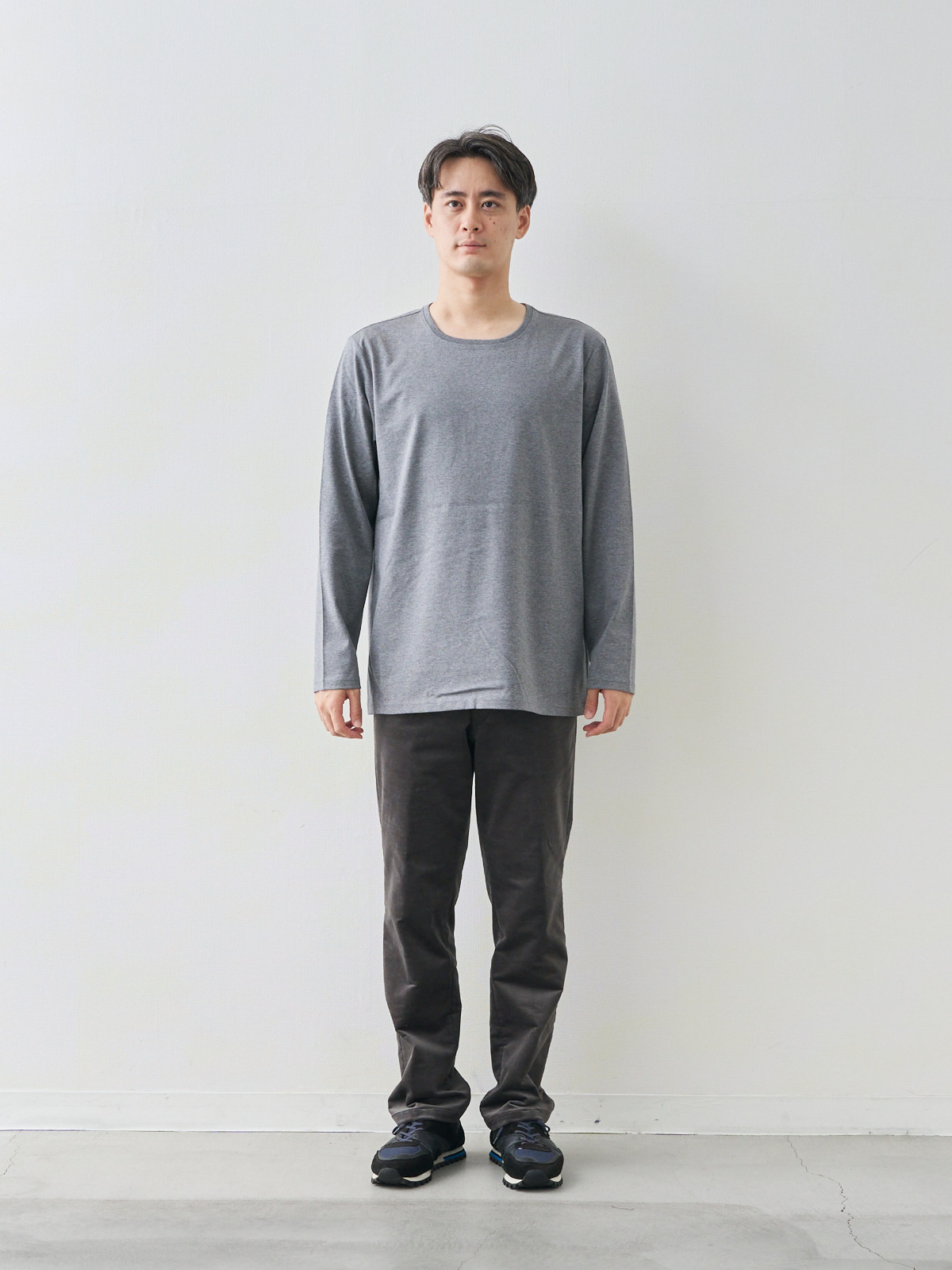 モデル 181cm 71kg ウエスト82cm サイズ 3L