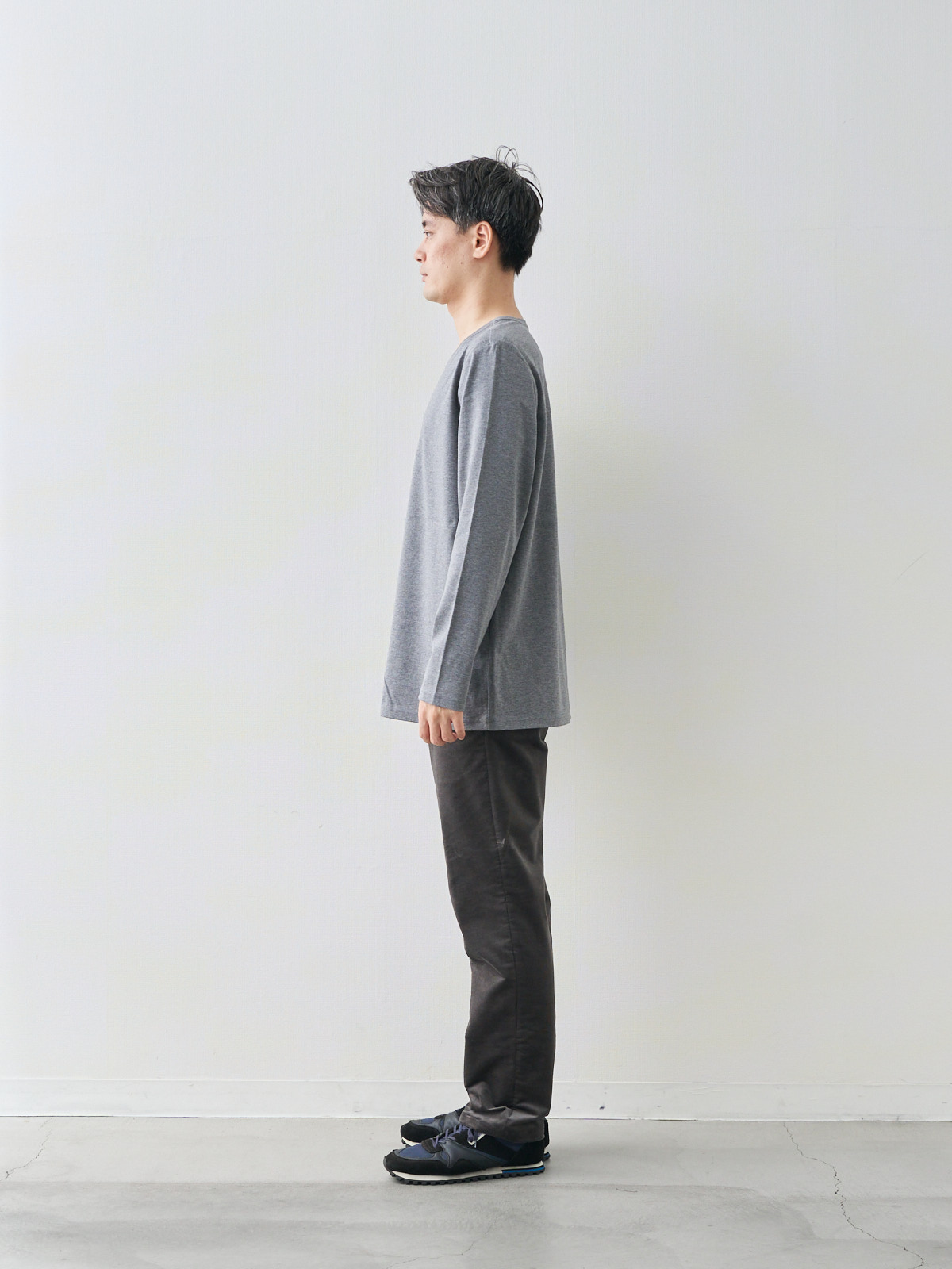 モデル 181cm 71kg ウエスト82cm サイズ 3L
