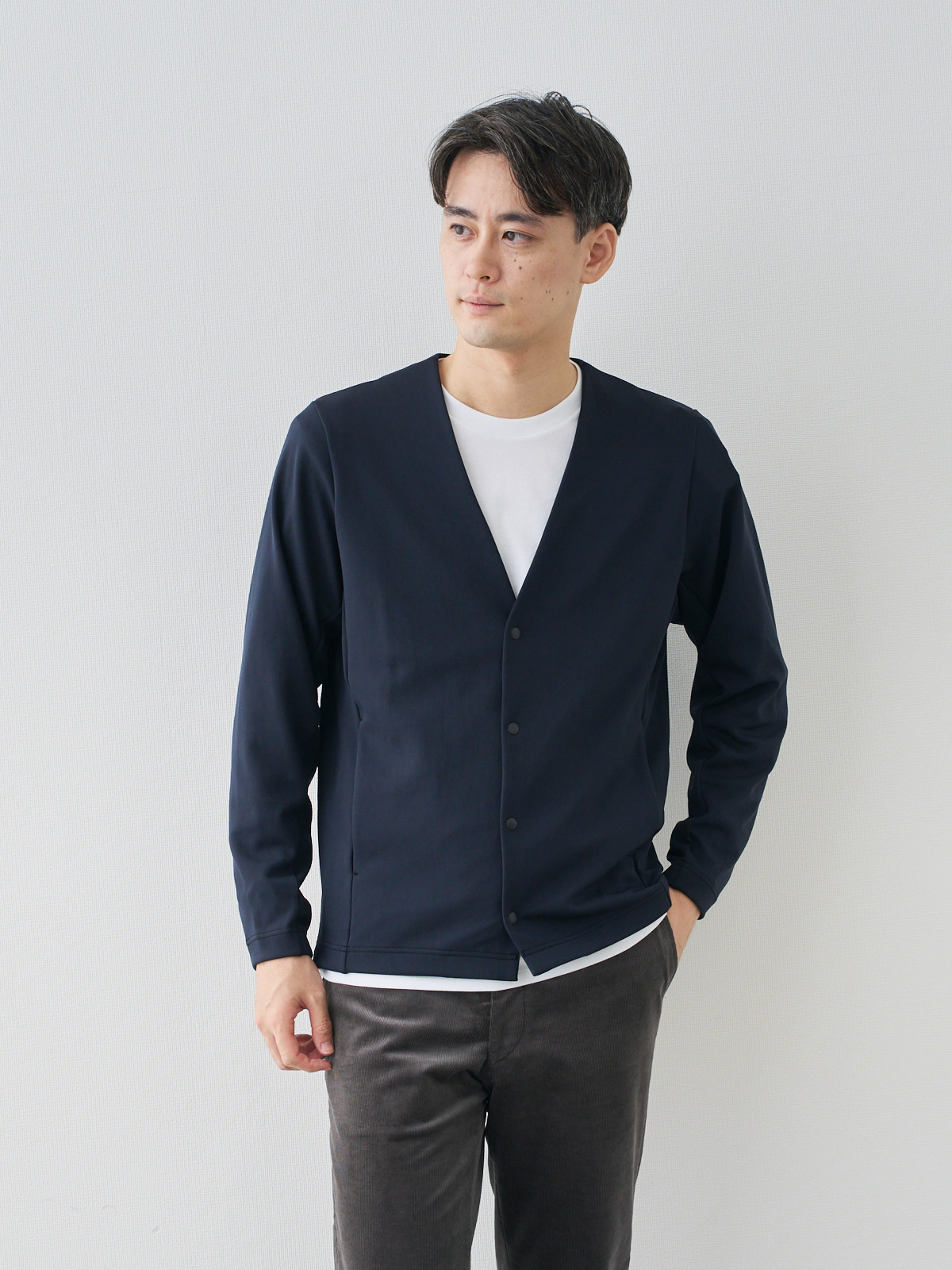 モデル 181cm 71kg ウエスト82cm サイズ L