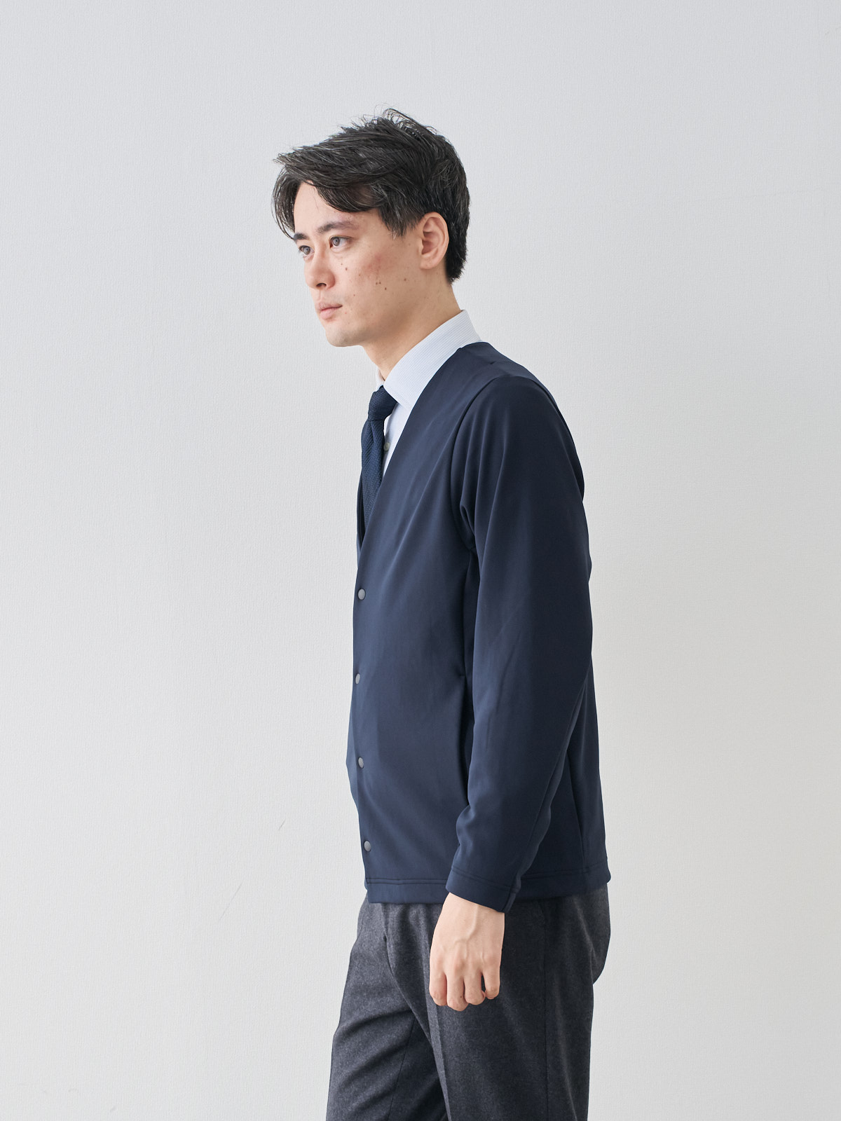 モデル 181cm 71kg ウエスト82cm サイズ L