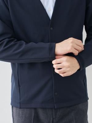 モデル 181cm 71kg ウエスト82cm サイズ L