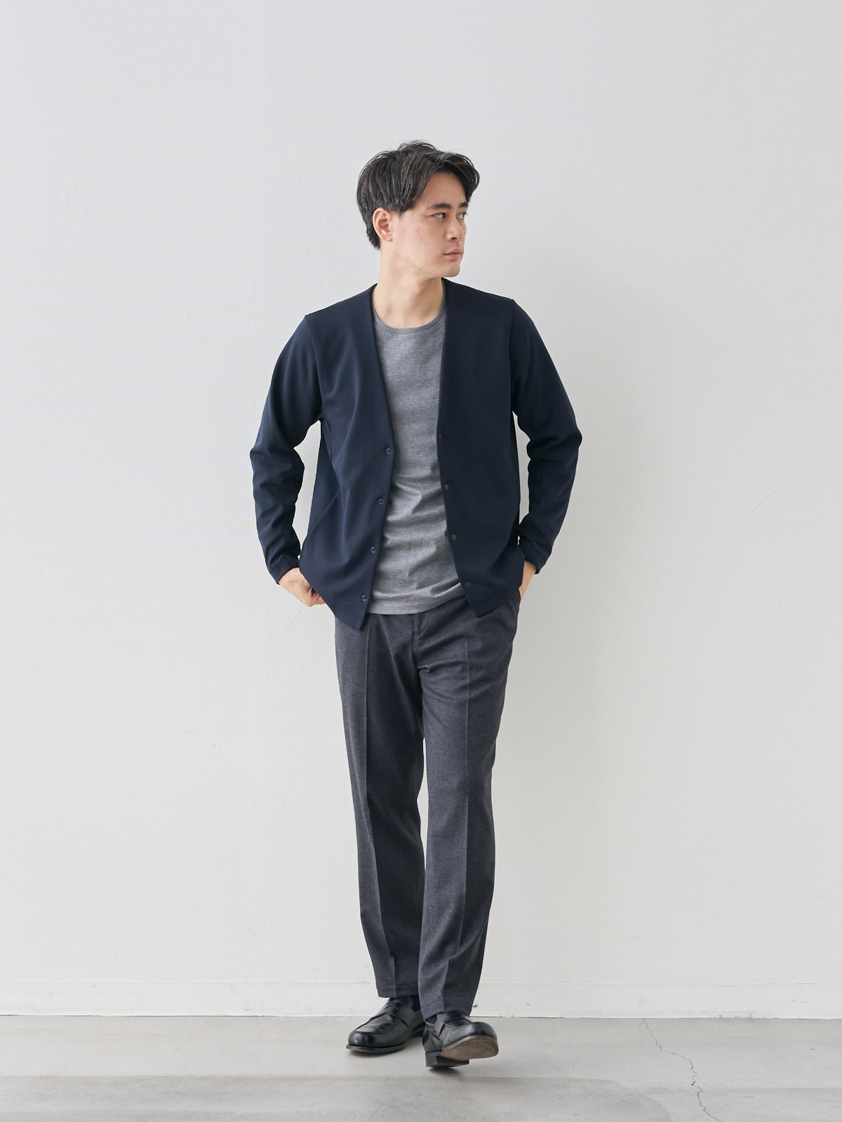 モデル 181cm 71kg ウエスト82cm サイズ L