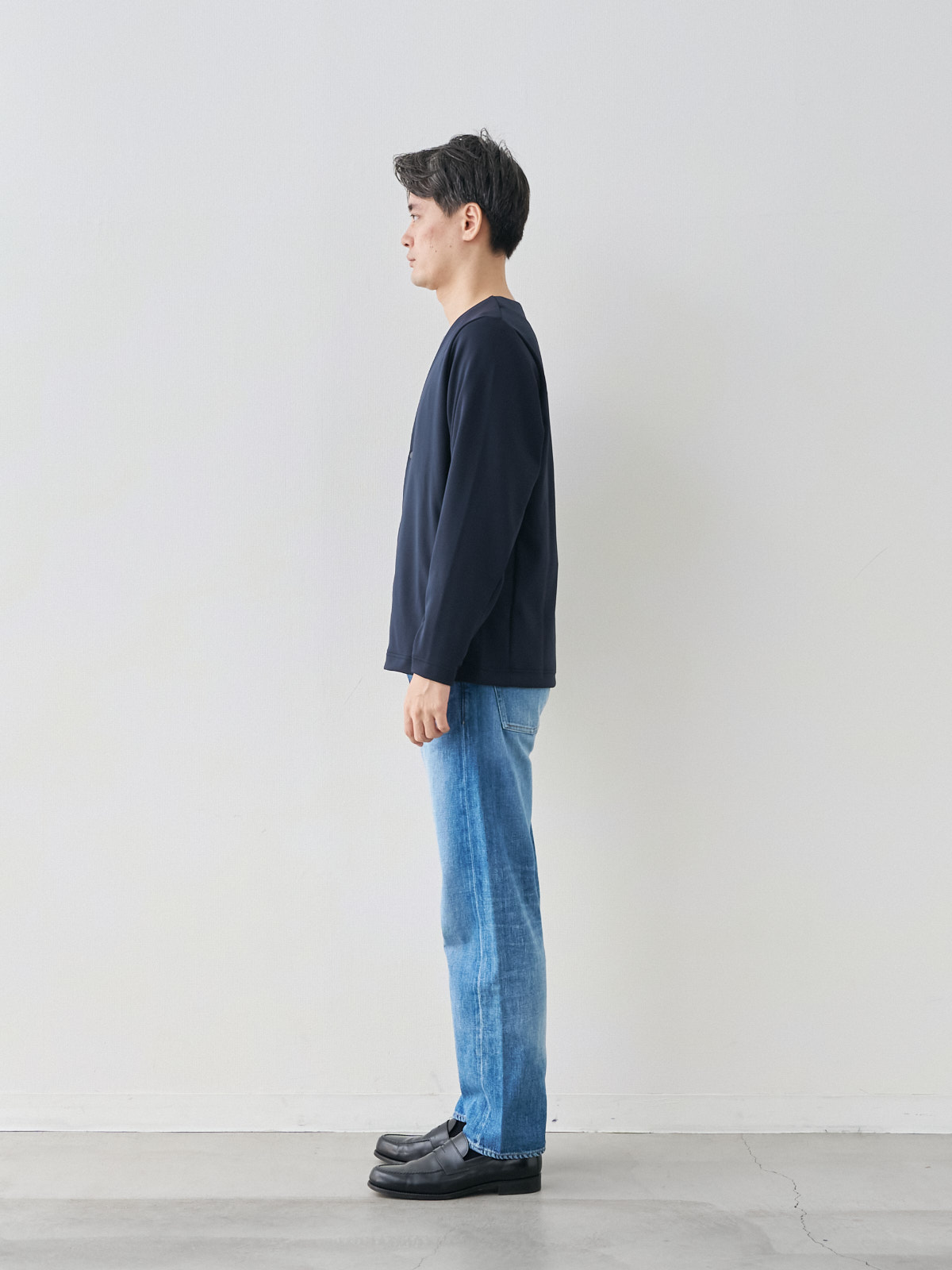 モデル 181cm 71kg ウエスト82cm サイズ LL