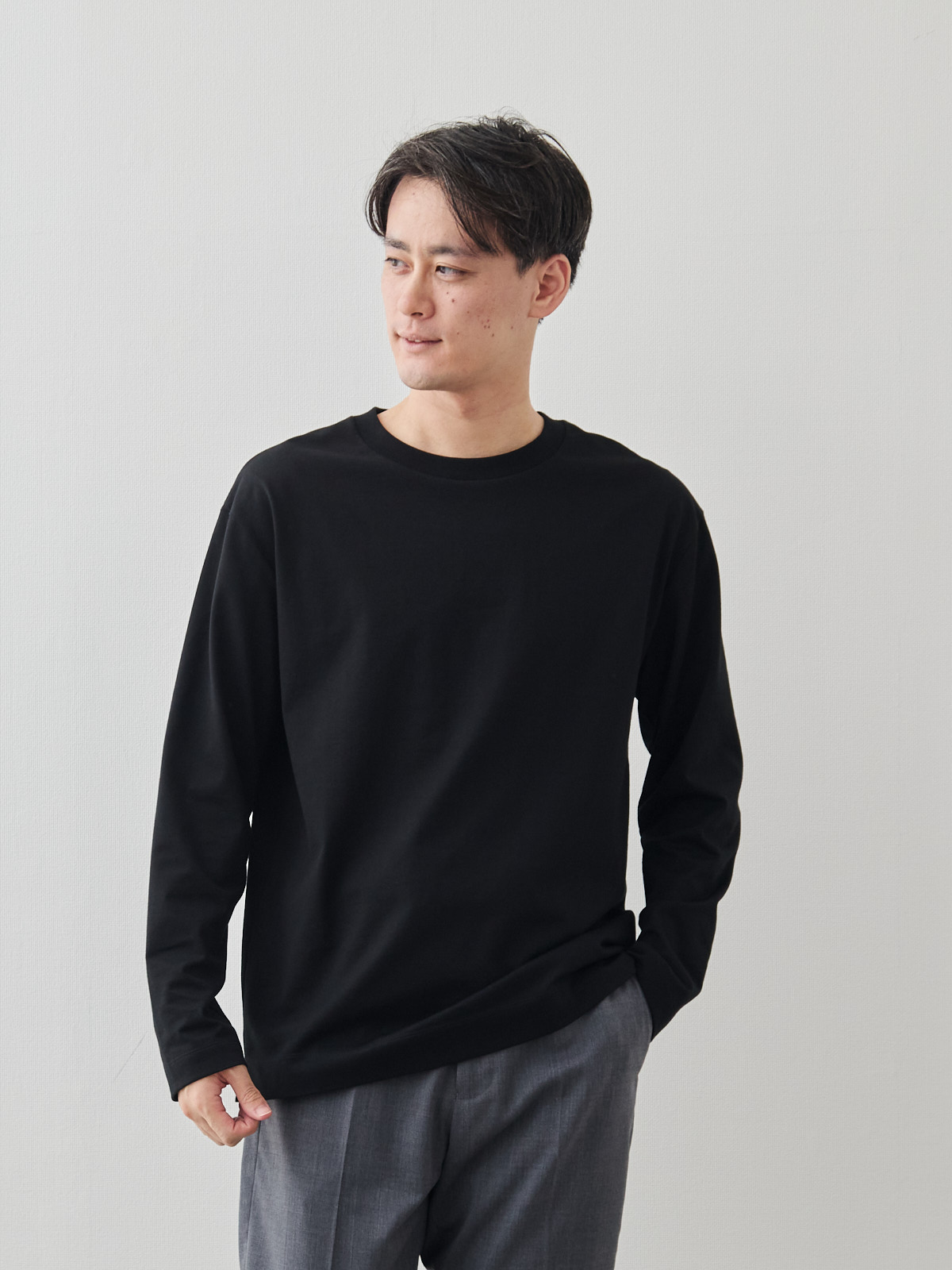 モデル 181cm 71kg サイズ L