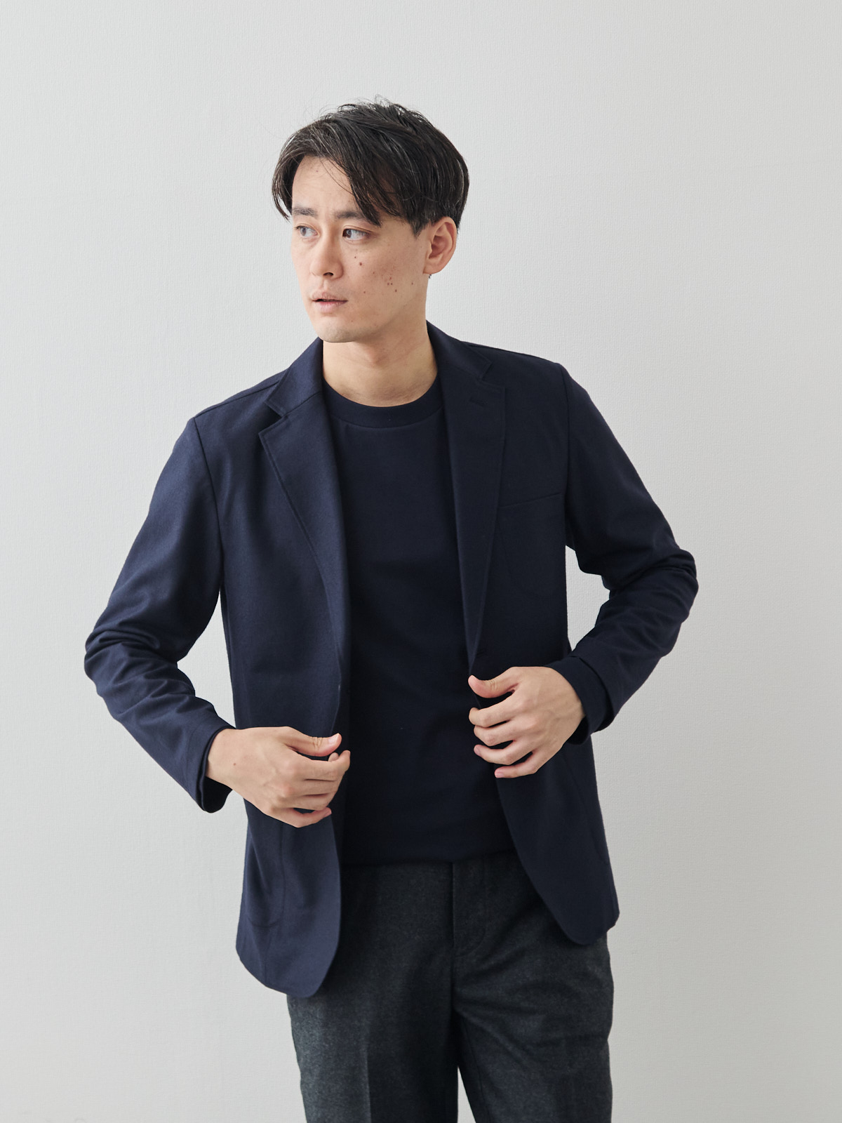 モデル 181cm 71kg サイズ L