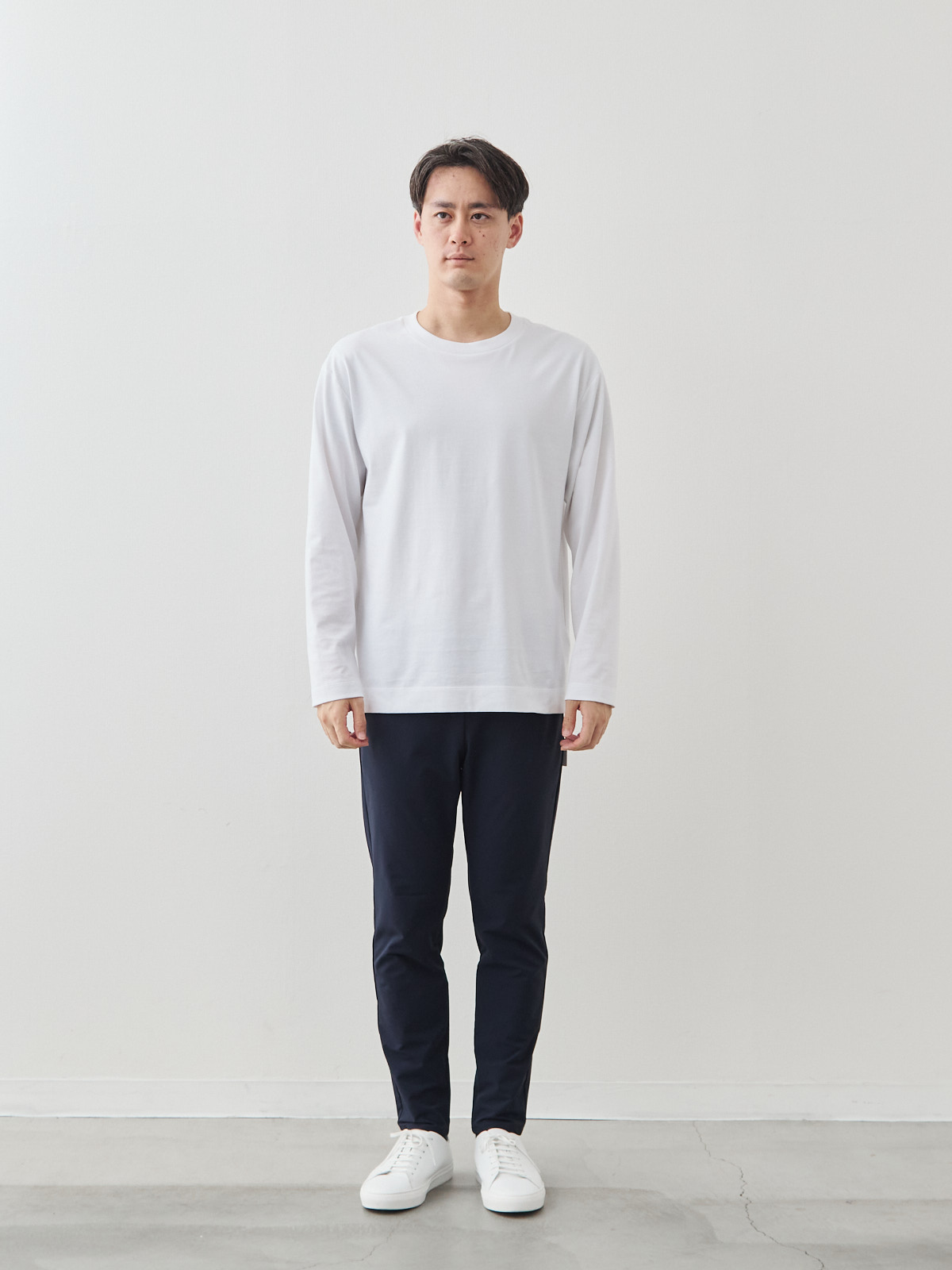 モデル 181cm 71kg サイズ L