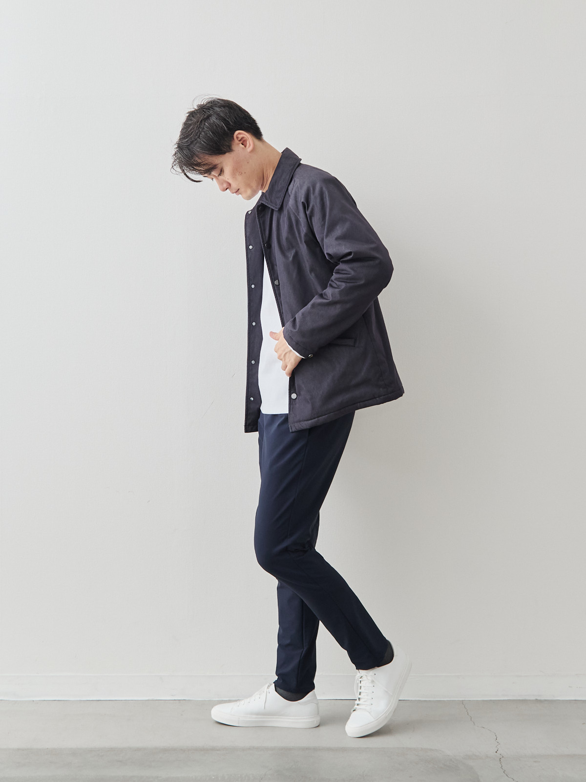 スマートシルエット マルチバランサー 超伸縮パンツ/ネイビー モデル 181cm 71kg サイズ L