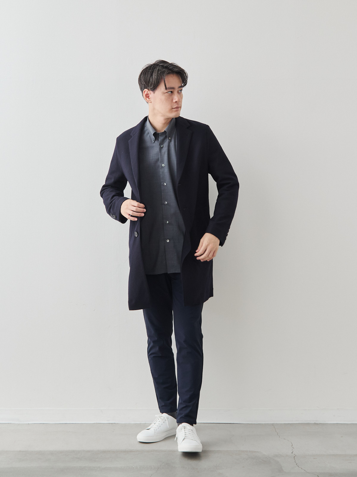 スマートシルエット マルチバランサー 超伸縮パンツ/ネイビー モデル 181cm 71kg サイズ L