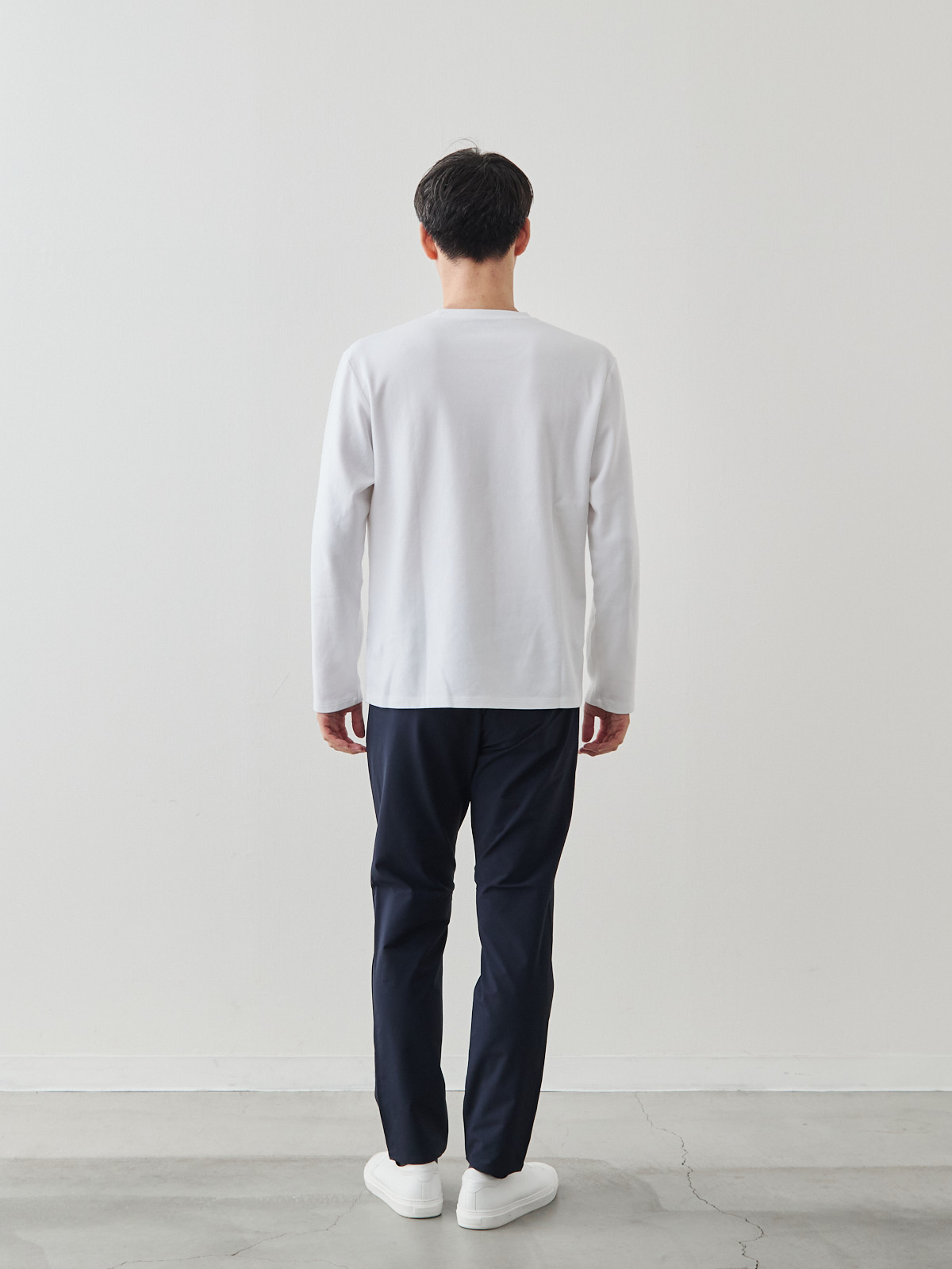 スマートシルエット マルチバランサー 超伸縮パンツ/ネイビー モデル 181cm 71kg サイズ LL