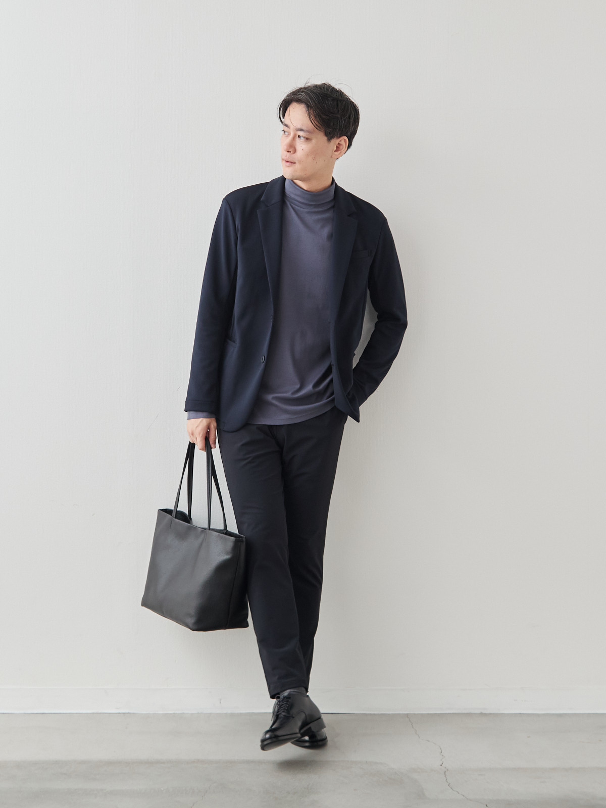 スマートシルエット マルチバランサー 超伸縮パンツ/ブラック モデル 181cm 71kg サイズ L