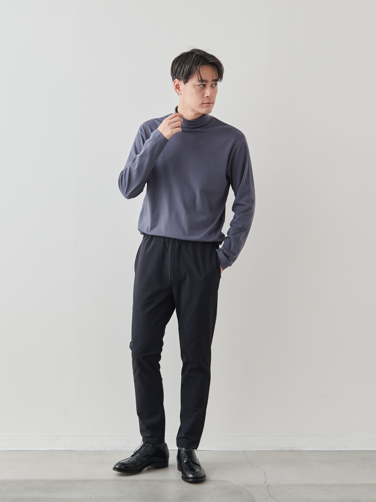 スマートシルエット マルチバランサー 超伸縮パンツ/ブラック モデル 181cm 71kg サイズ L