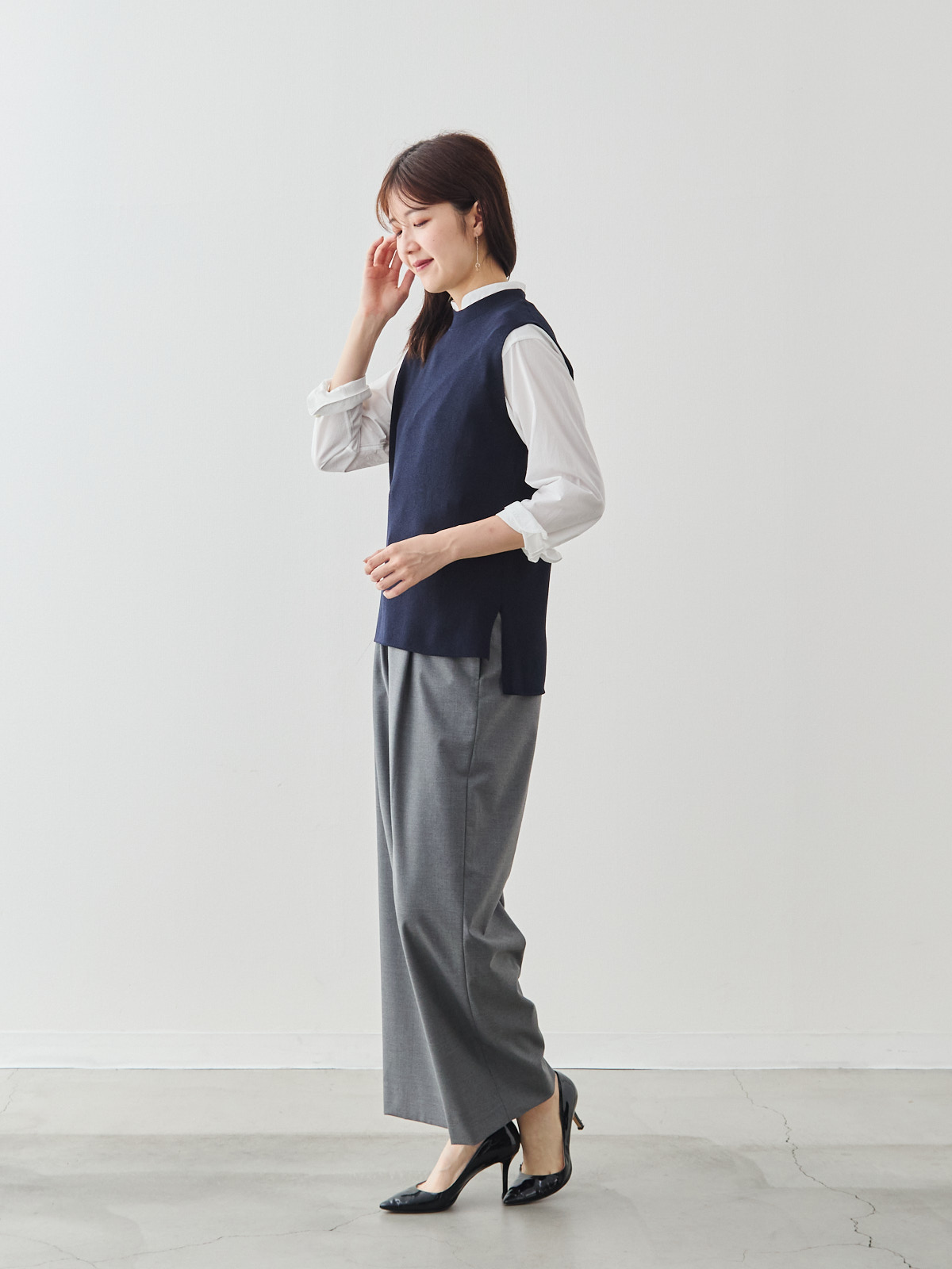 スタイルアップ・シーズンレスベスト/ネイビー モデル 171cm サイズ 40