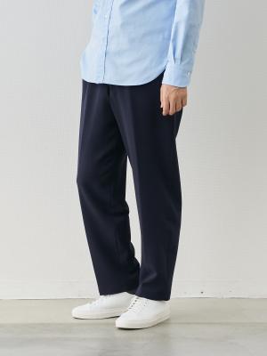 モデル 181cm 71kg ウエスト82cm サイズ L