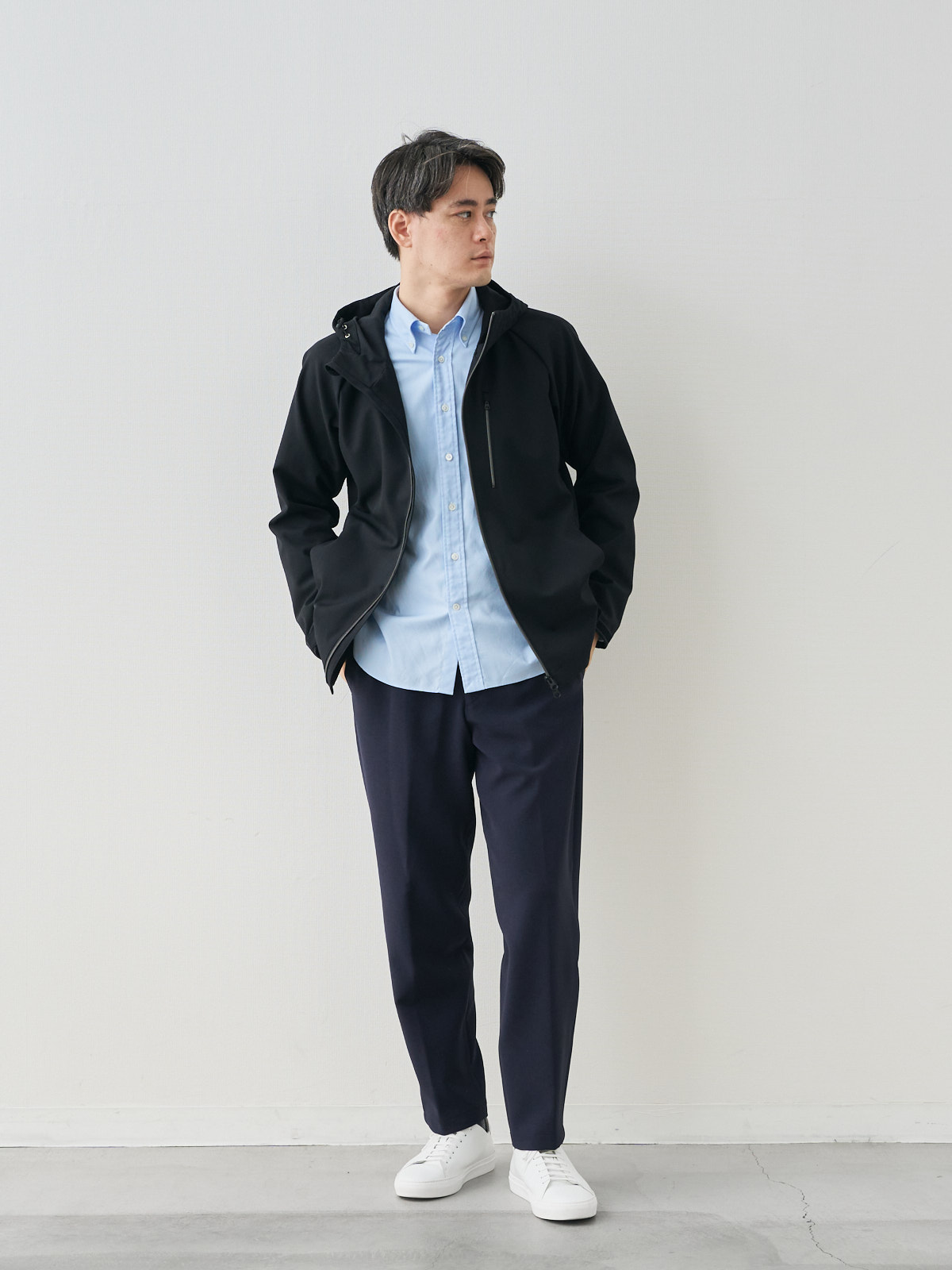 モデル 181cm 71kg ウエスト82cm サイズ L