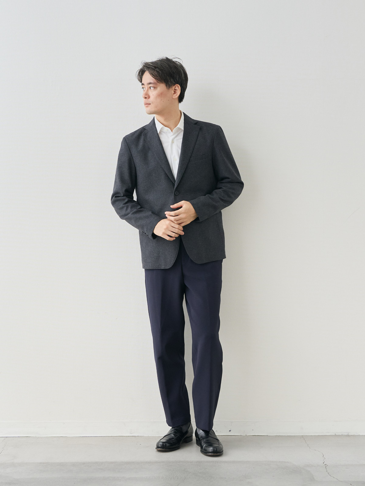 モデル 181cm 71kg ウエスト82cm サイズ L