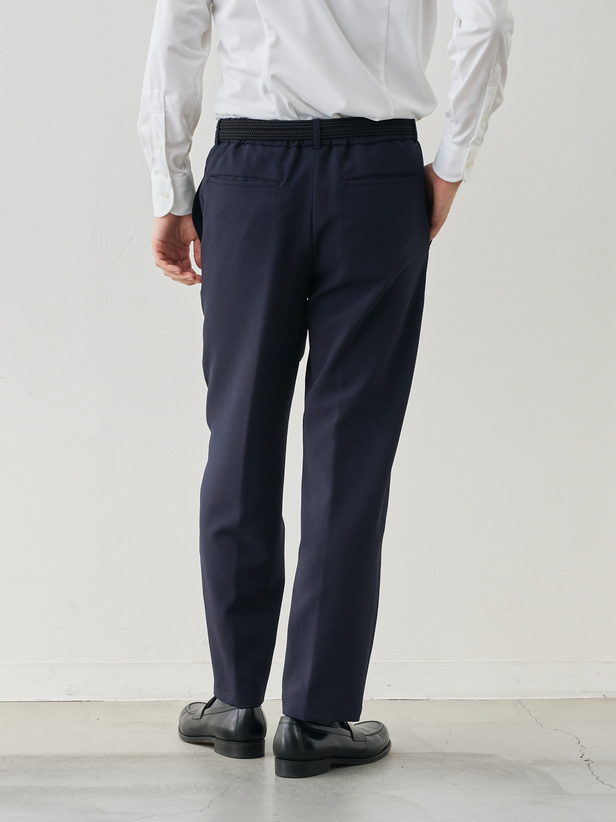 モデル 181cm 71kg ウエスト82cm サイズ L