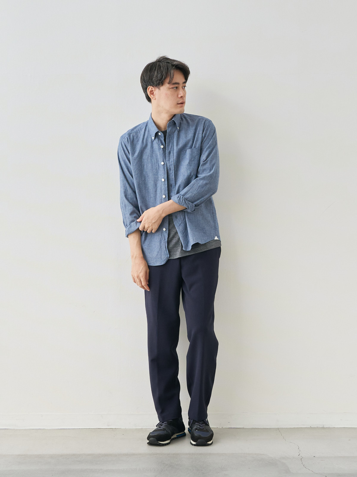 モデル 181cm 71kg ウエスト82cm サイズ L
