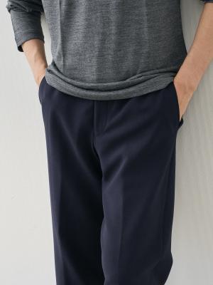 モデル 181cm 71kg ウエスト82cm サイズ L