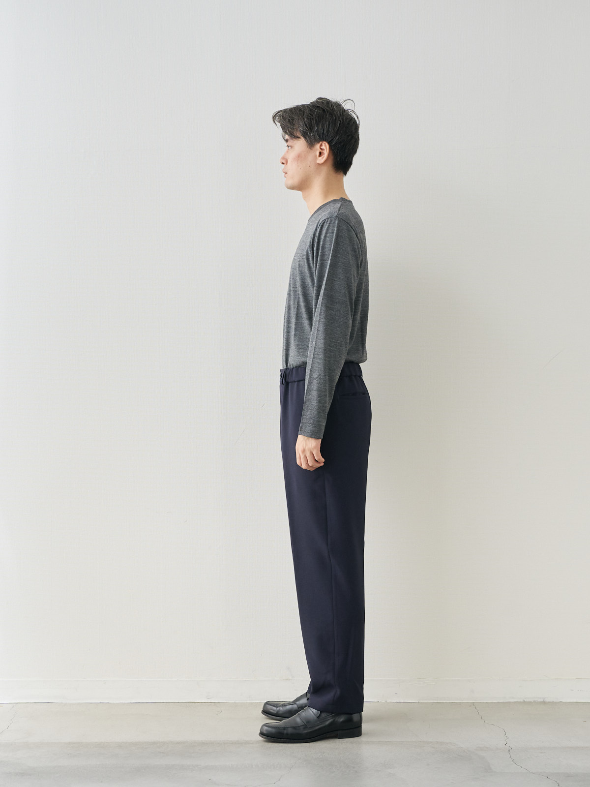 モデル 181cm 71kg ウエスト82cm サイズ LL