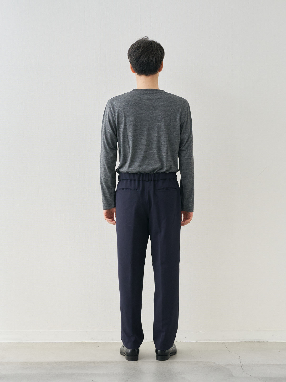 モデル 181cm 71kg ウエスト82cm サイズ LL