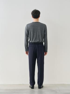 モデル 181cm 71kg ウエスト82cm サイズ LL