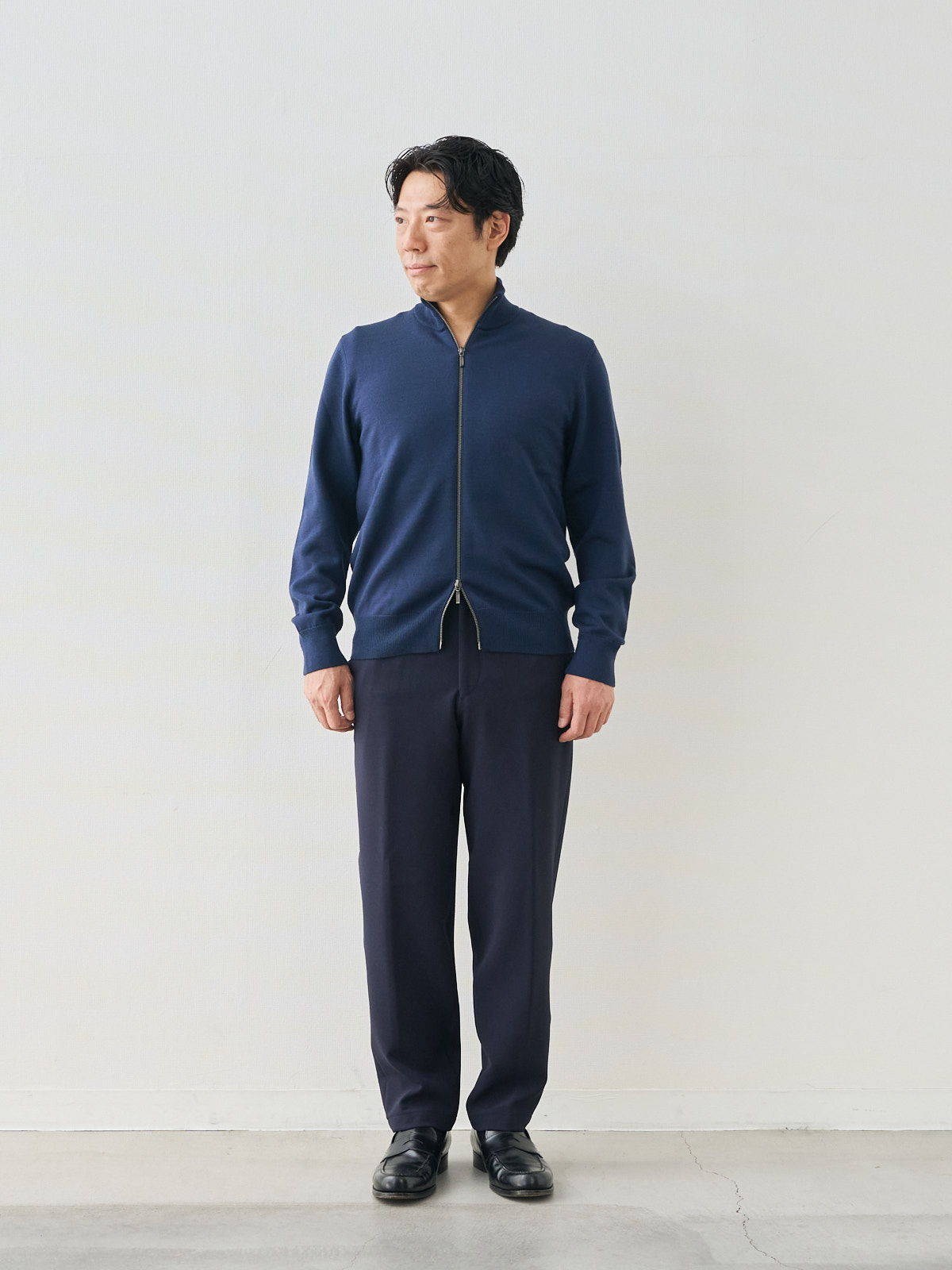 モデル 171cm 70kg ウエスト85cm サイズ M