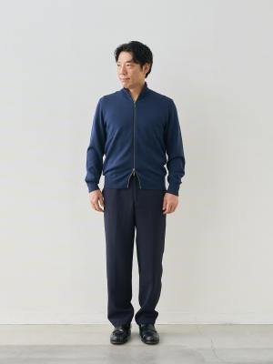 モデル 171cm 70kg ウエスト85cm サイズ L