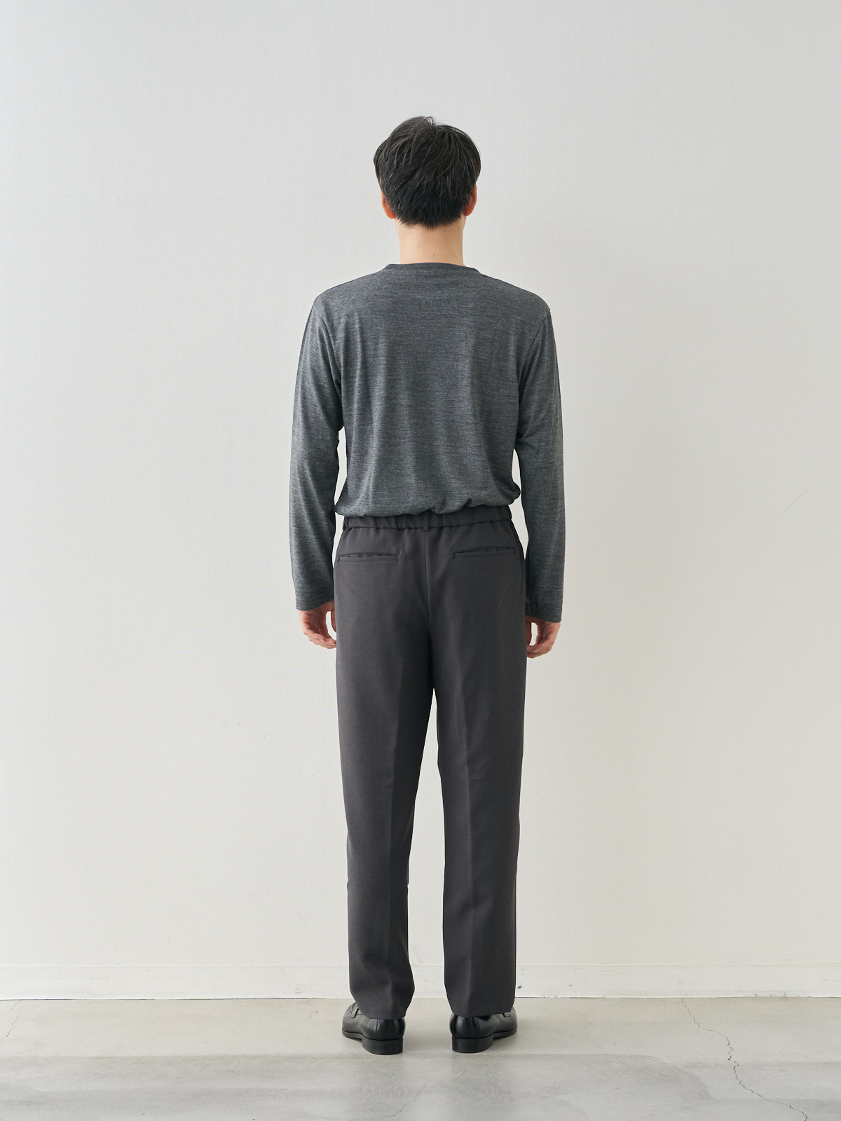 モデル 181cm 71kg ウエスト82cm サイズ LL