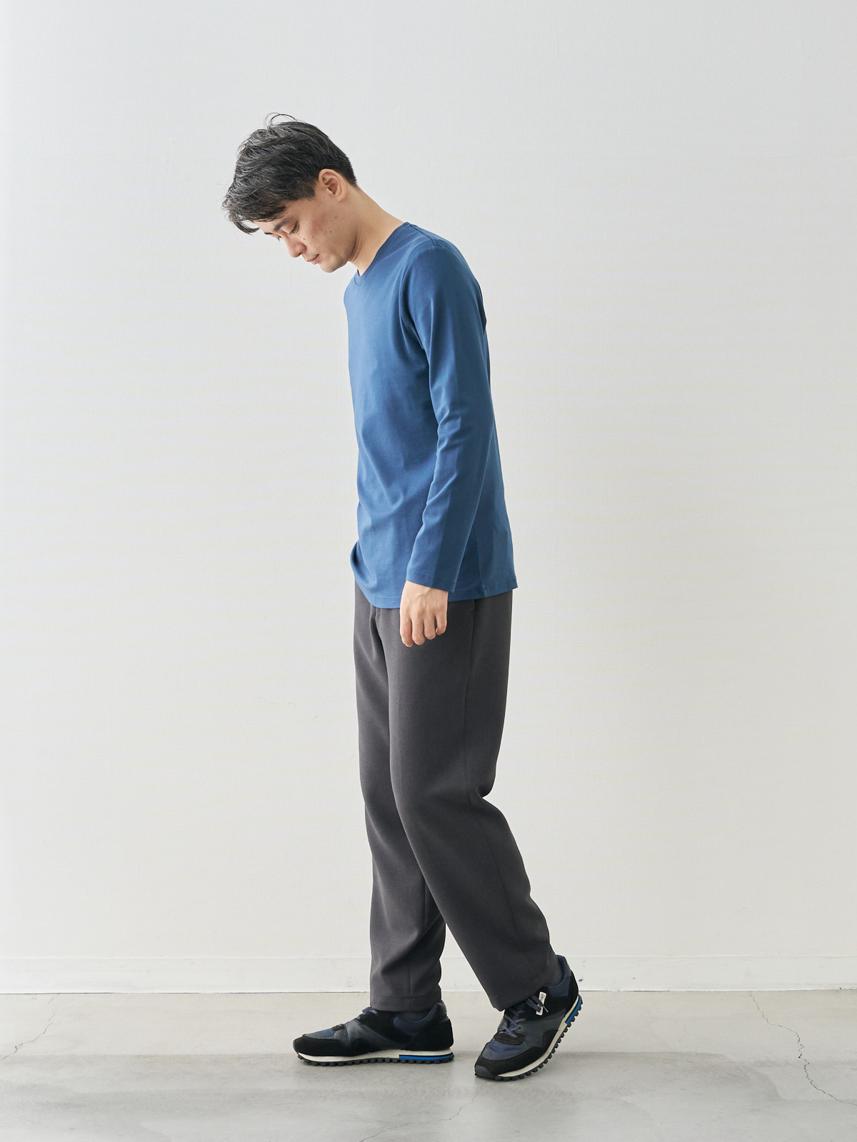 モデル 181cm 71kg ウエスト82cm サイズ L