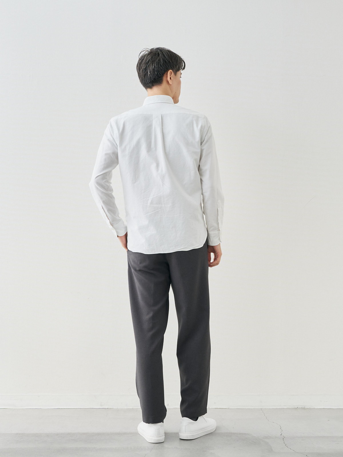 モデル 181cm 71kg ウエスト82cm サイズ L