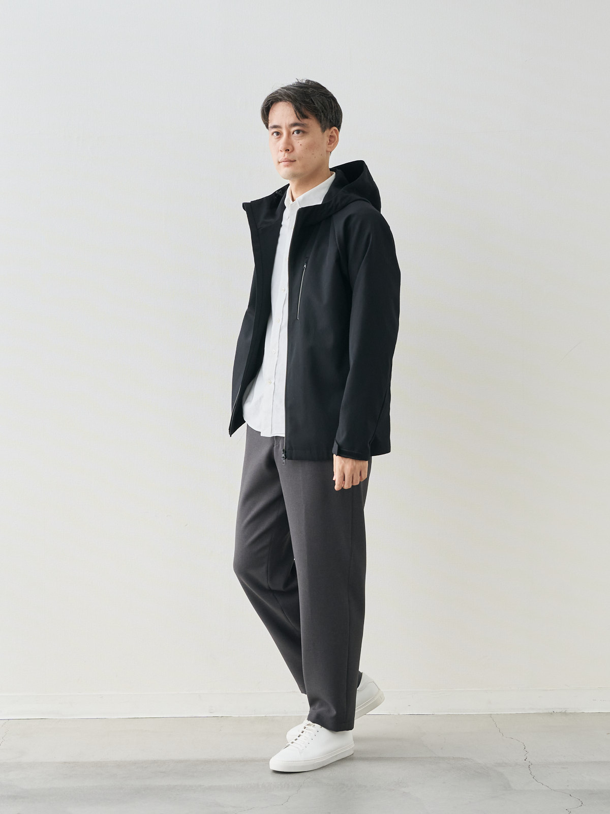 モデル 181cm 71kg ウエスト82cm サイズ L