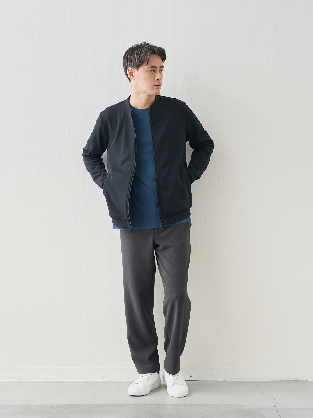 モデル 181cm 71kg ウエスト82cm サイズ L
