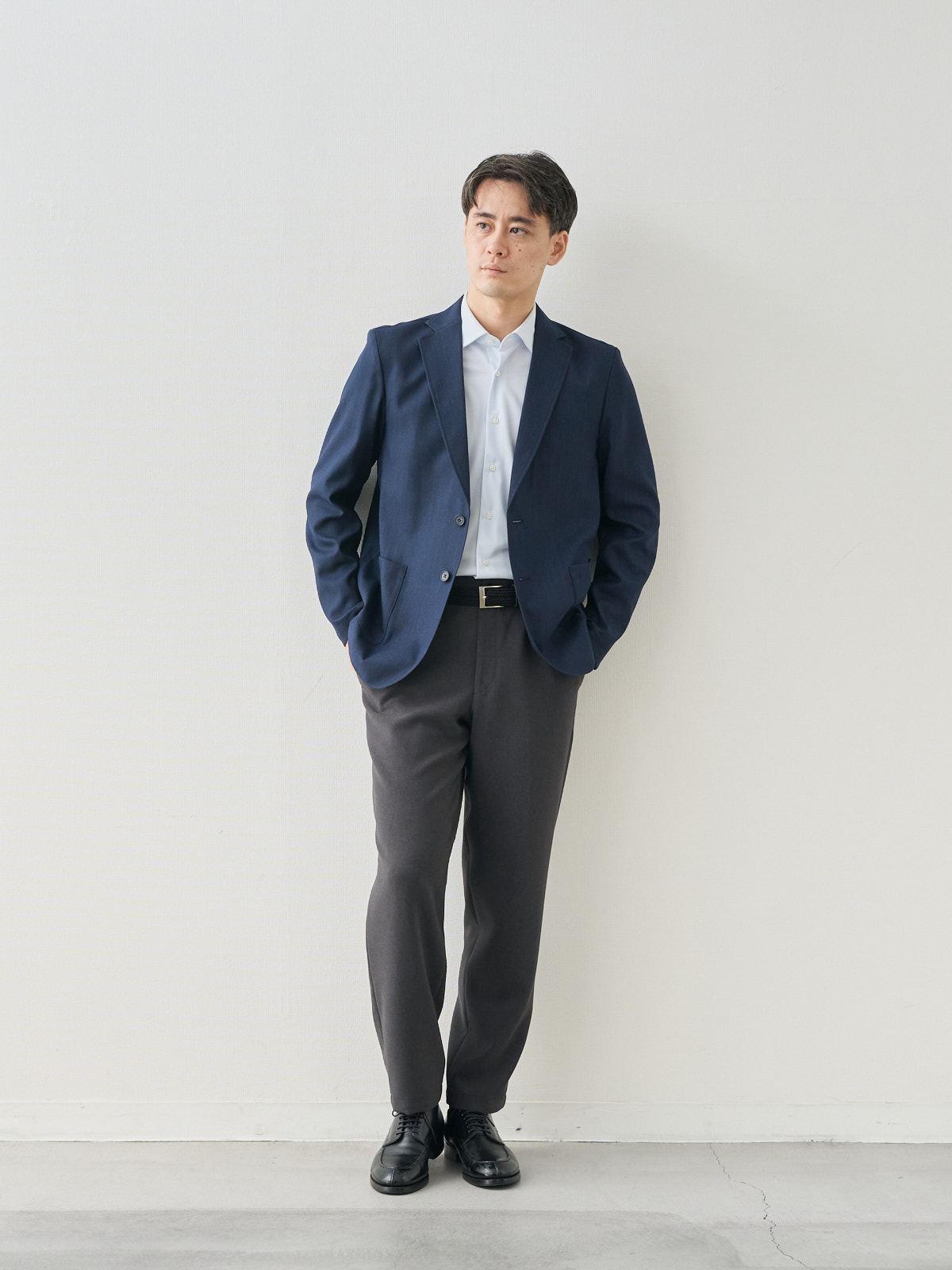 モデル 181cm 71kg ウエスト82cm サイズ L