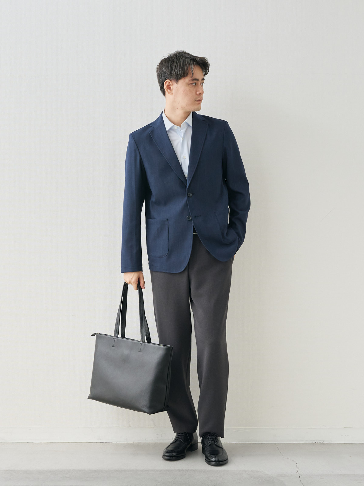 モデル 181cm 71kg ウエスト82cm サイズ L