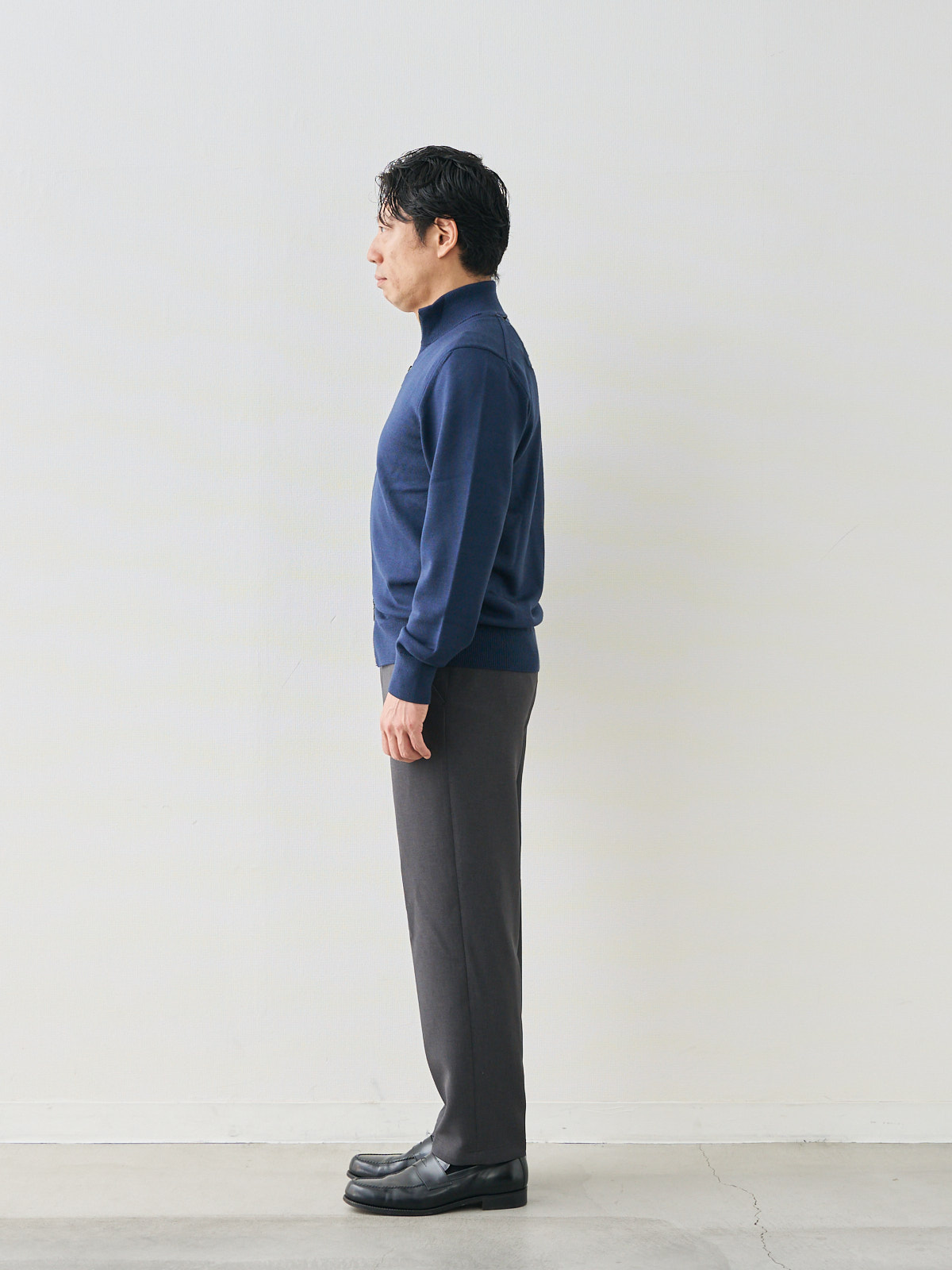 モデル 171cm 70kg ウエスト85cm サイズ M